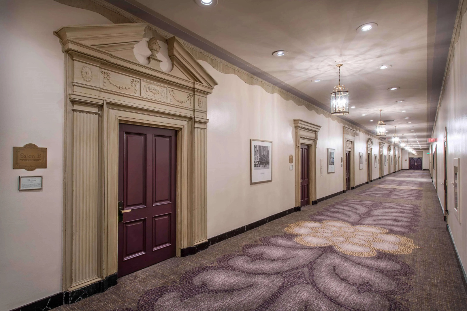 Hilton Cincinnati Netherland Plaza