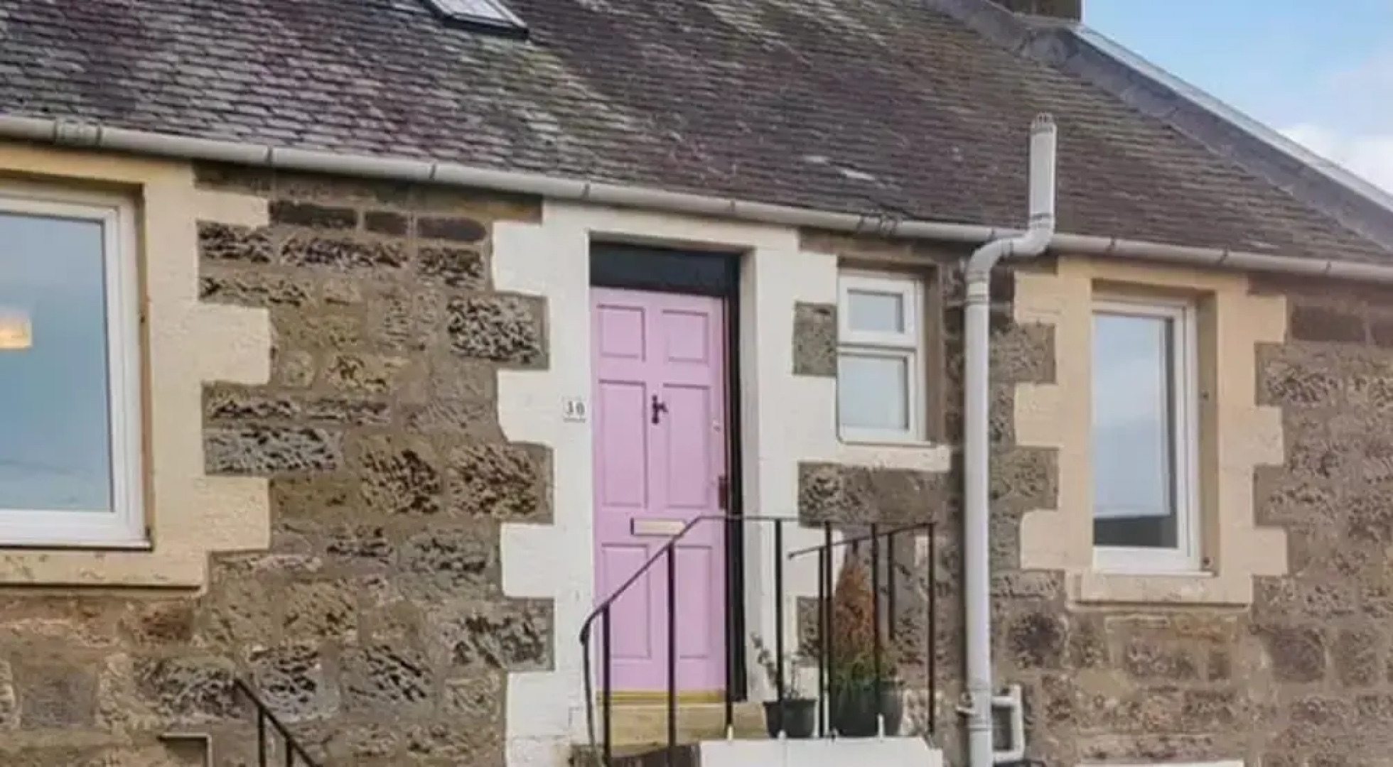 Stunning Sea Views in Central Burntisland