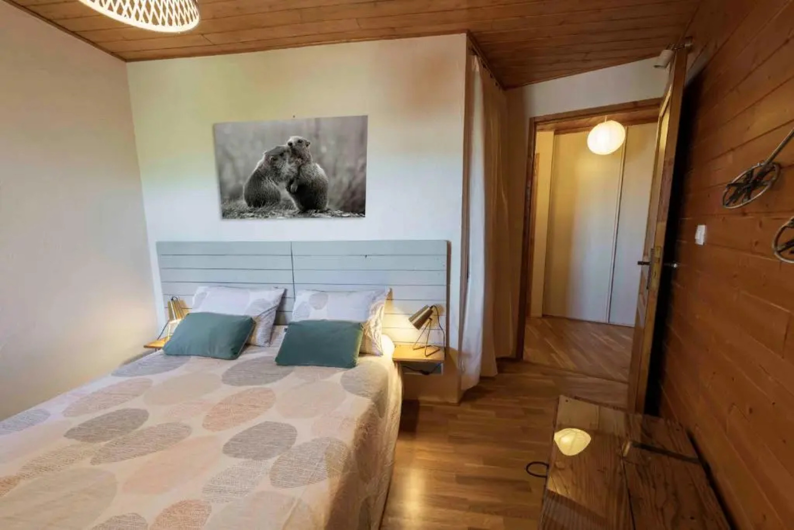 Joli T2 - Vue Sur Lac - 5 Min du Plan D'eau D'embrun