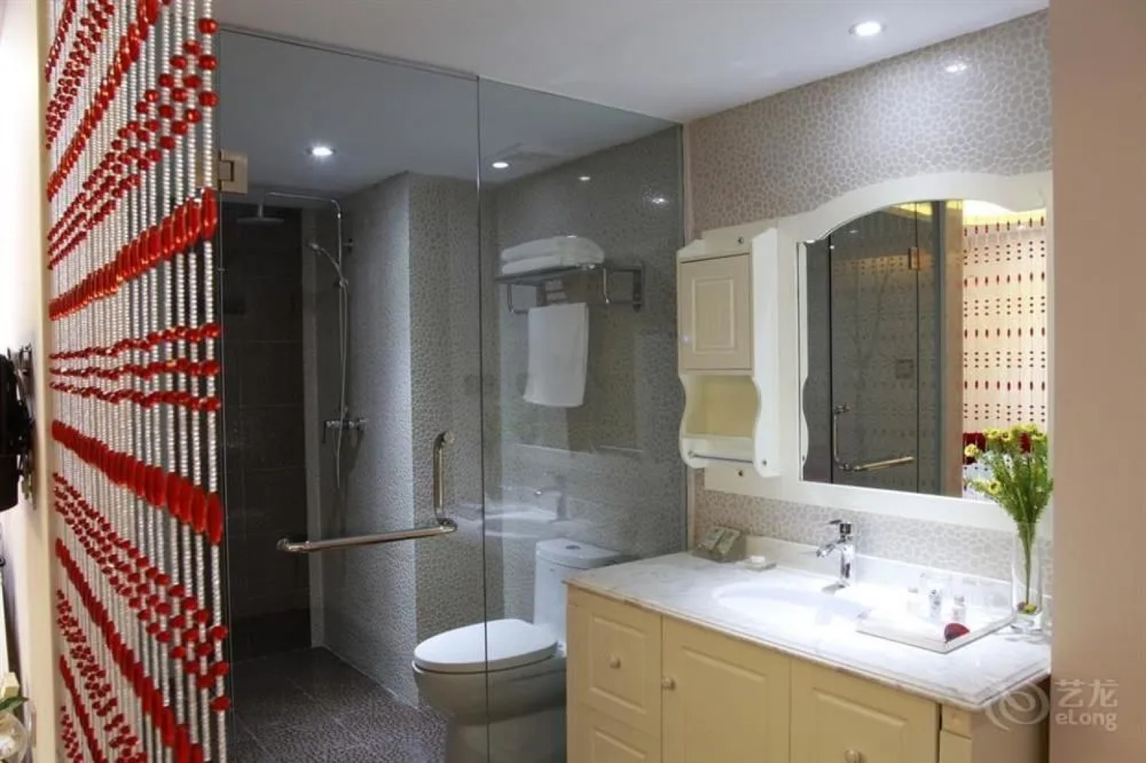 Yantai Tonghui Hotel