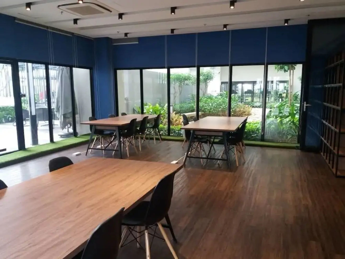 Ezzyhome Medini