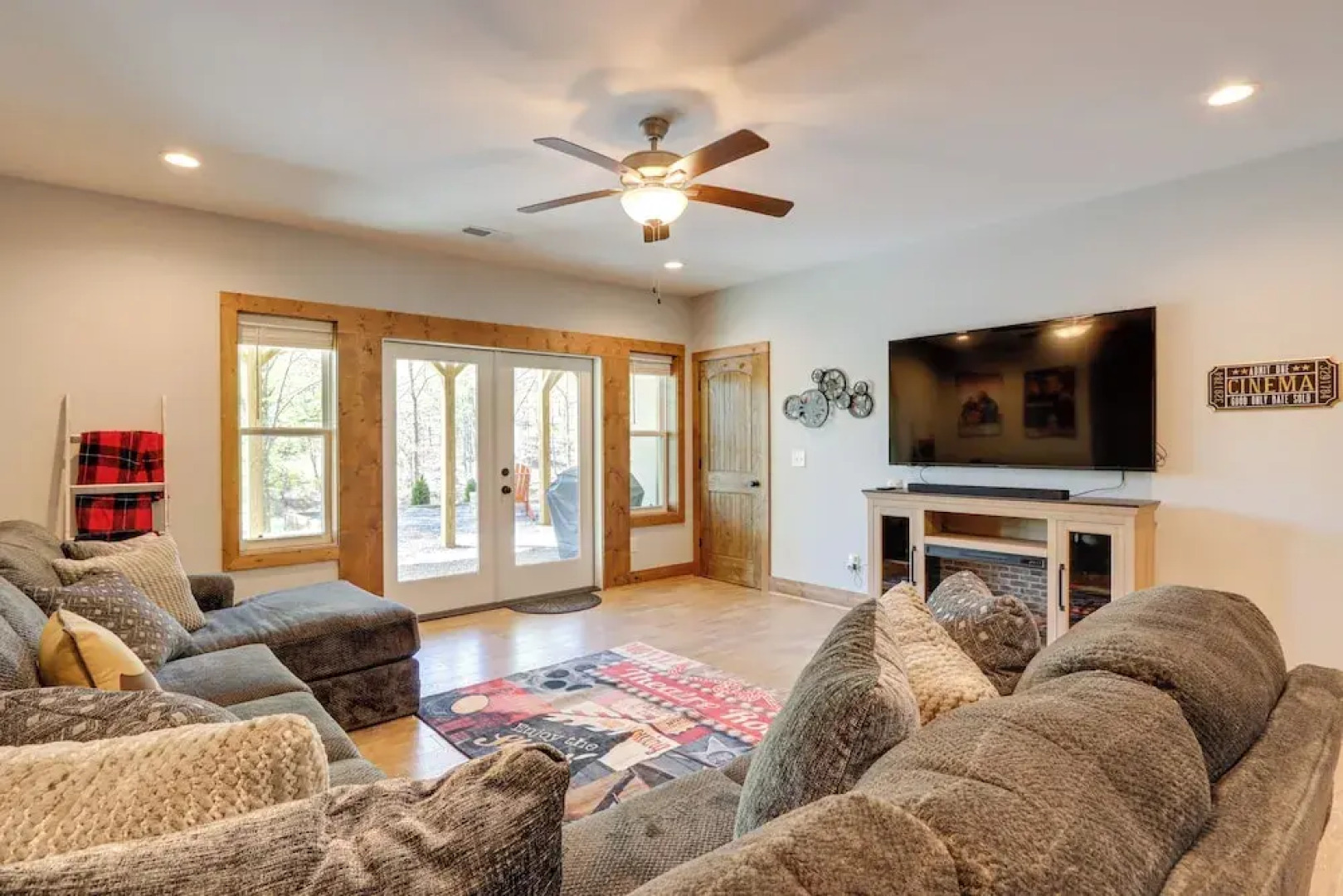 'lakeside Paradise' in Ellijay: Hot Tub, Fire Pit