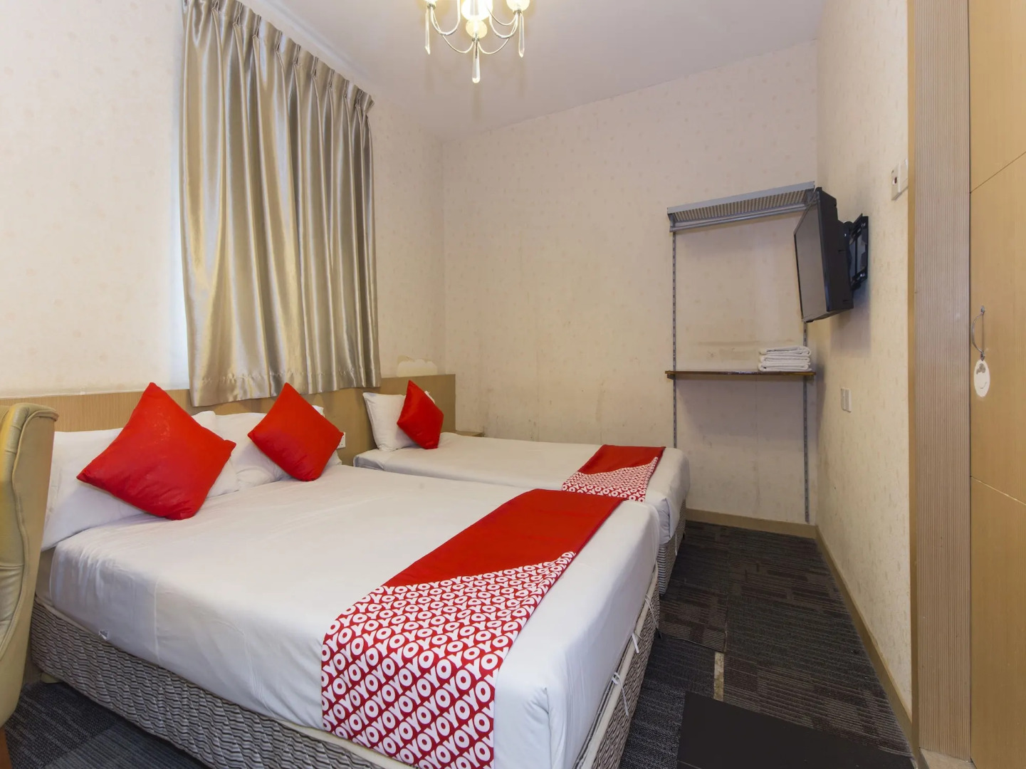 The Crown Borneo Hotel