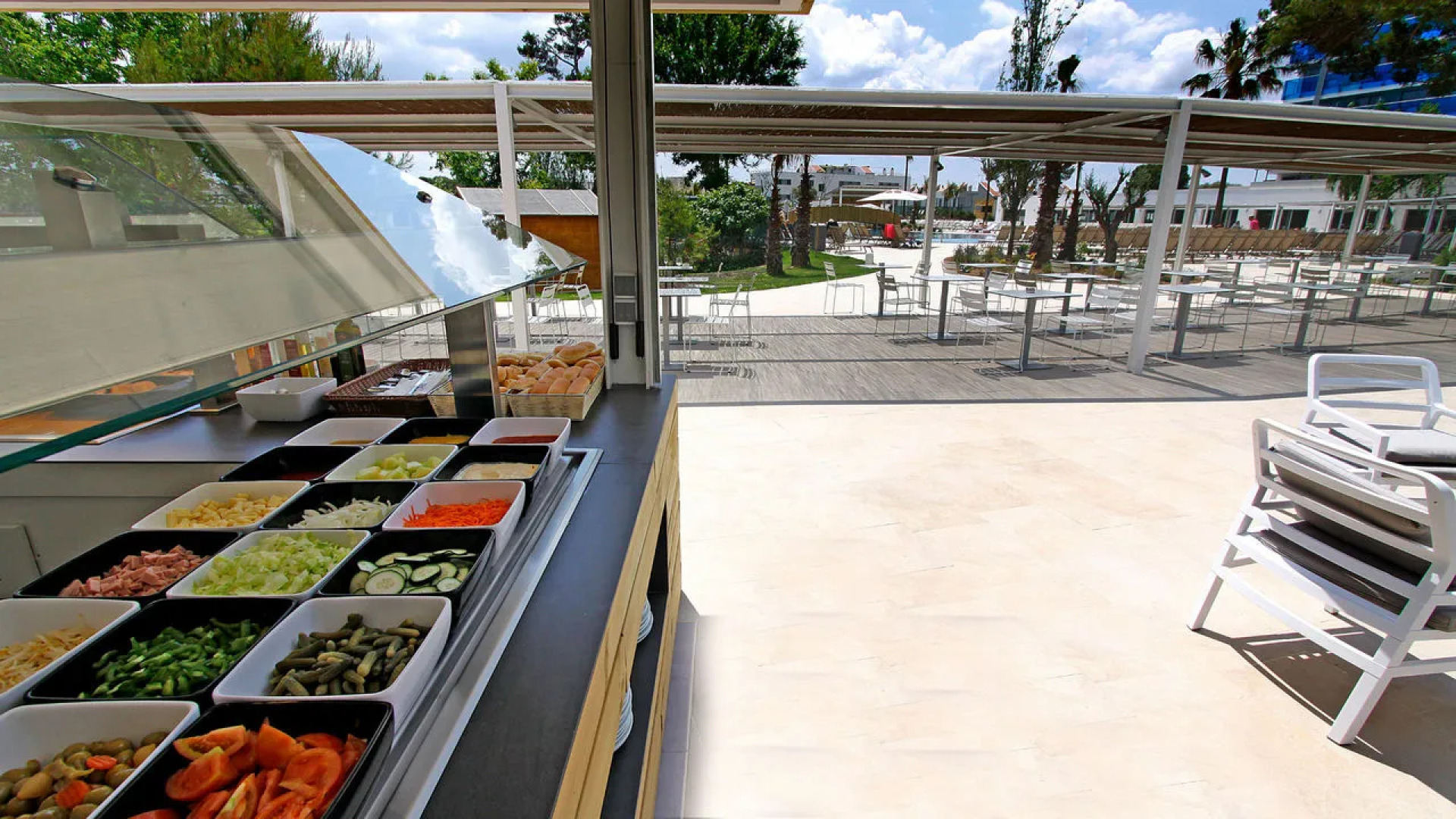 BG Hotel Tonga Tower