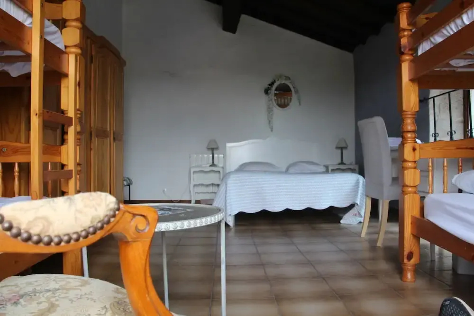 Castel chambres, château de Malves