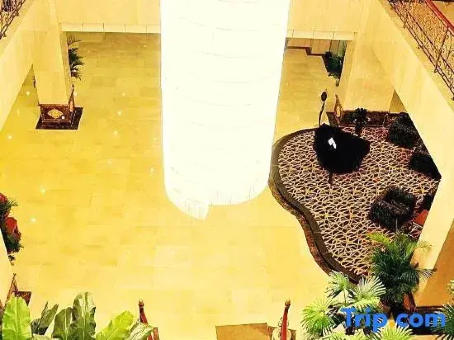 Yellow River Pearl Hotel