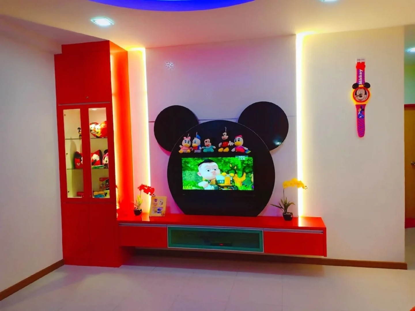 Windmill Cartoon at Sunrise Homestay