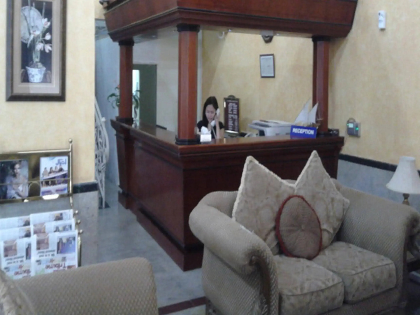 Al Mourouj Inn Hotel