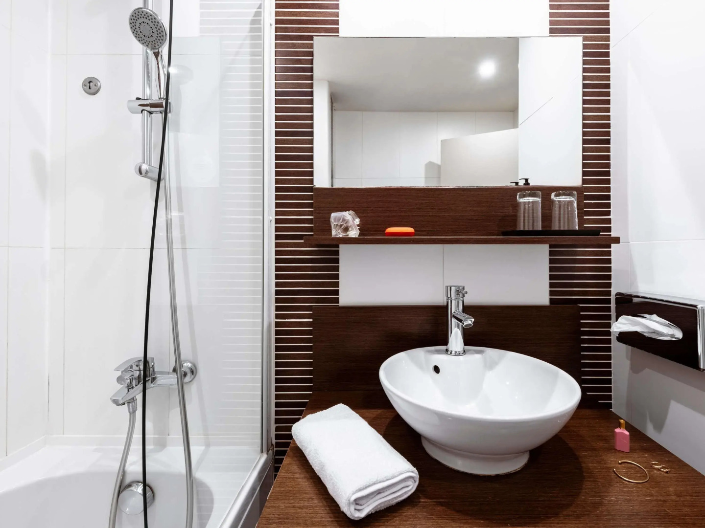 Mercure Omaha Beach Hotel