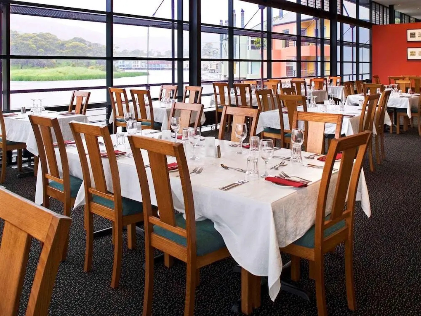 Oaks Lake Crackenback Resort