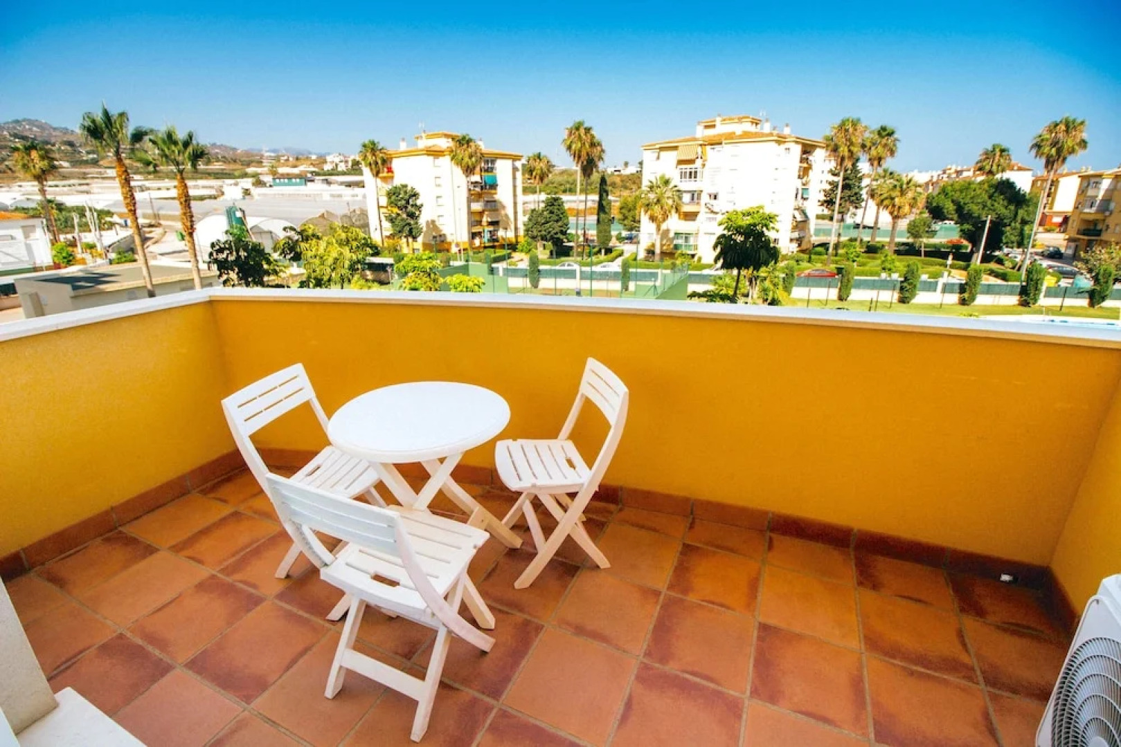 Espectacular residencial en 2ª linea Piscina/Tenis