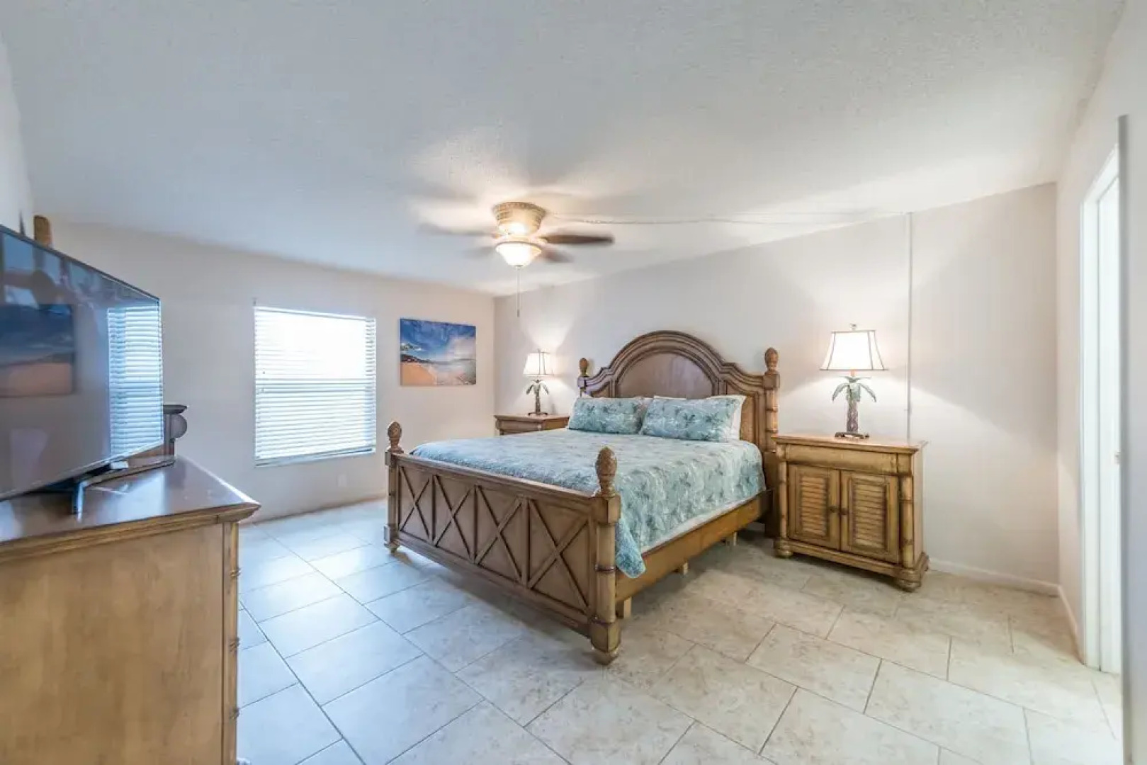 Cape Winds by Happy Palm Stays