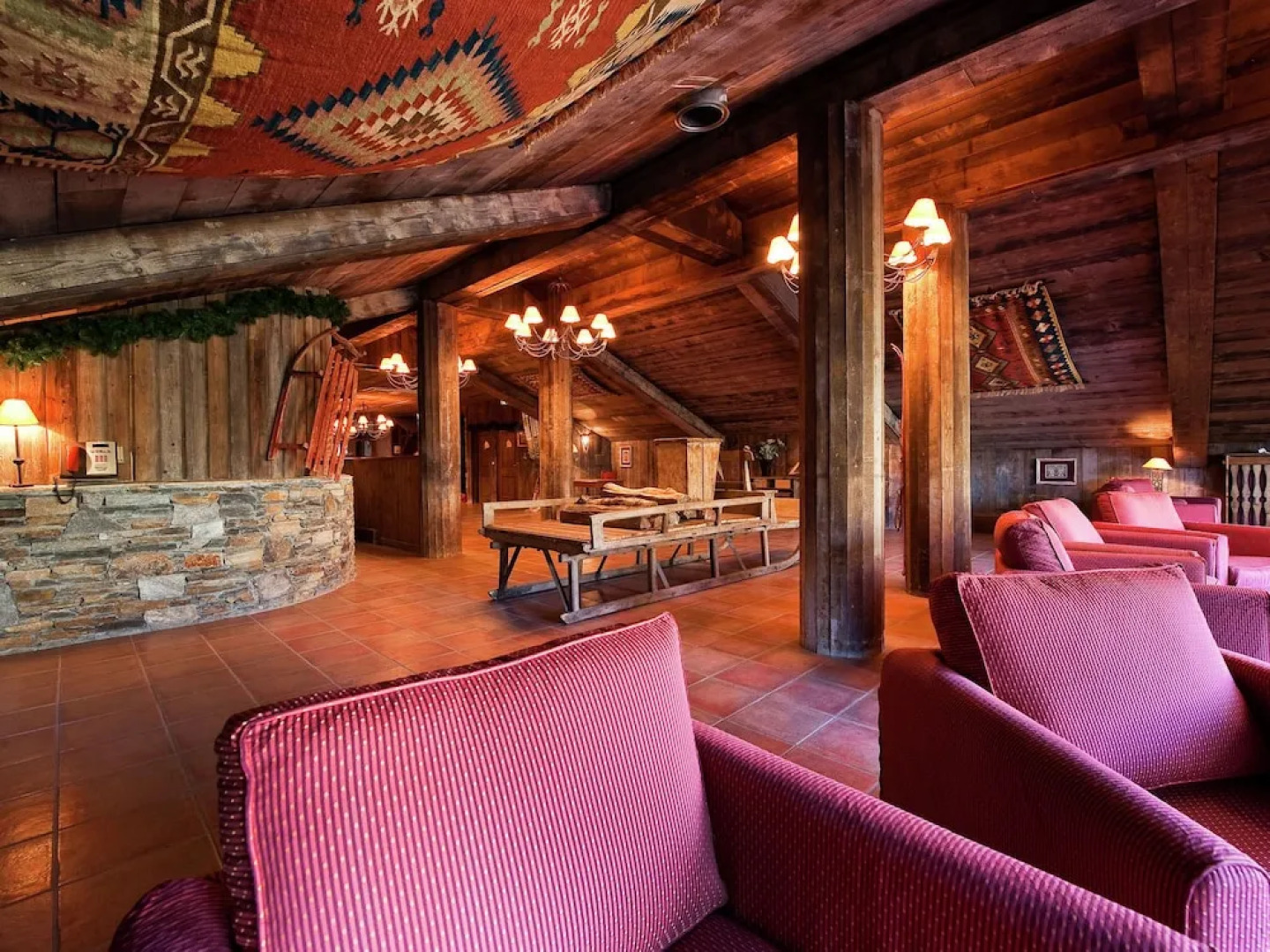 Rustic Apartment With a Fireplace and Wi-fi in Arc 2000