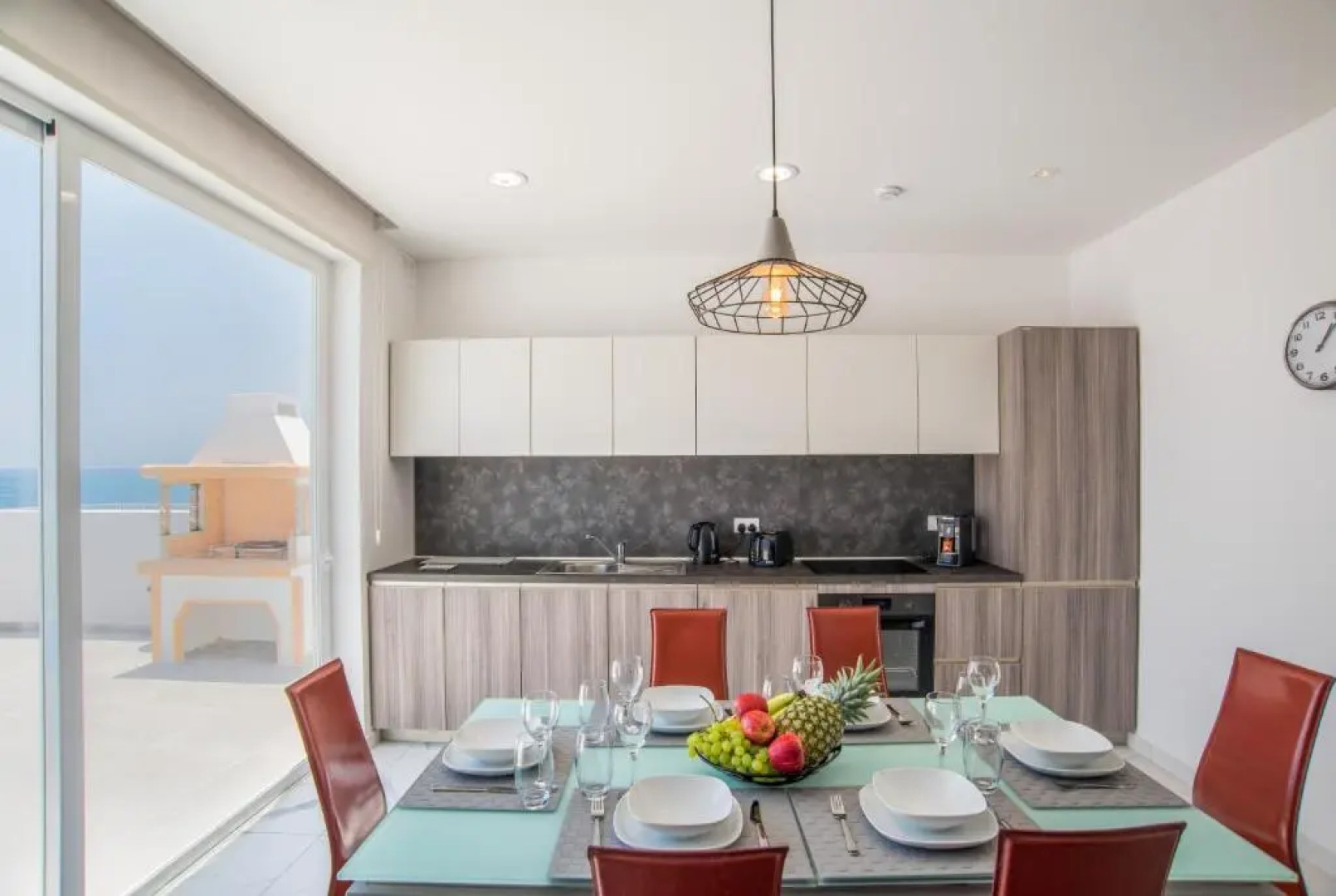 Sea Bank Villa Apartments