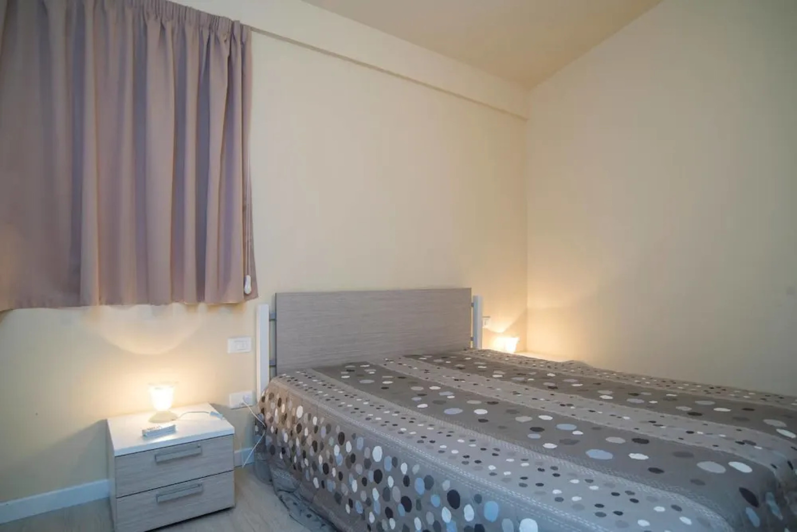 Holiday Nero D'Avola & Caponegro