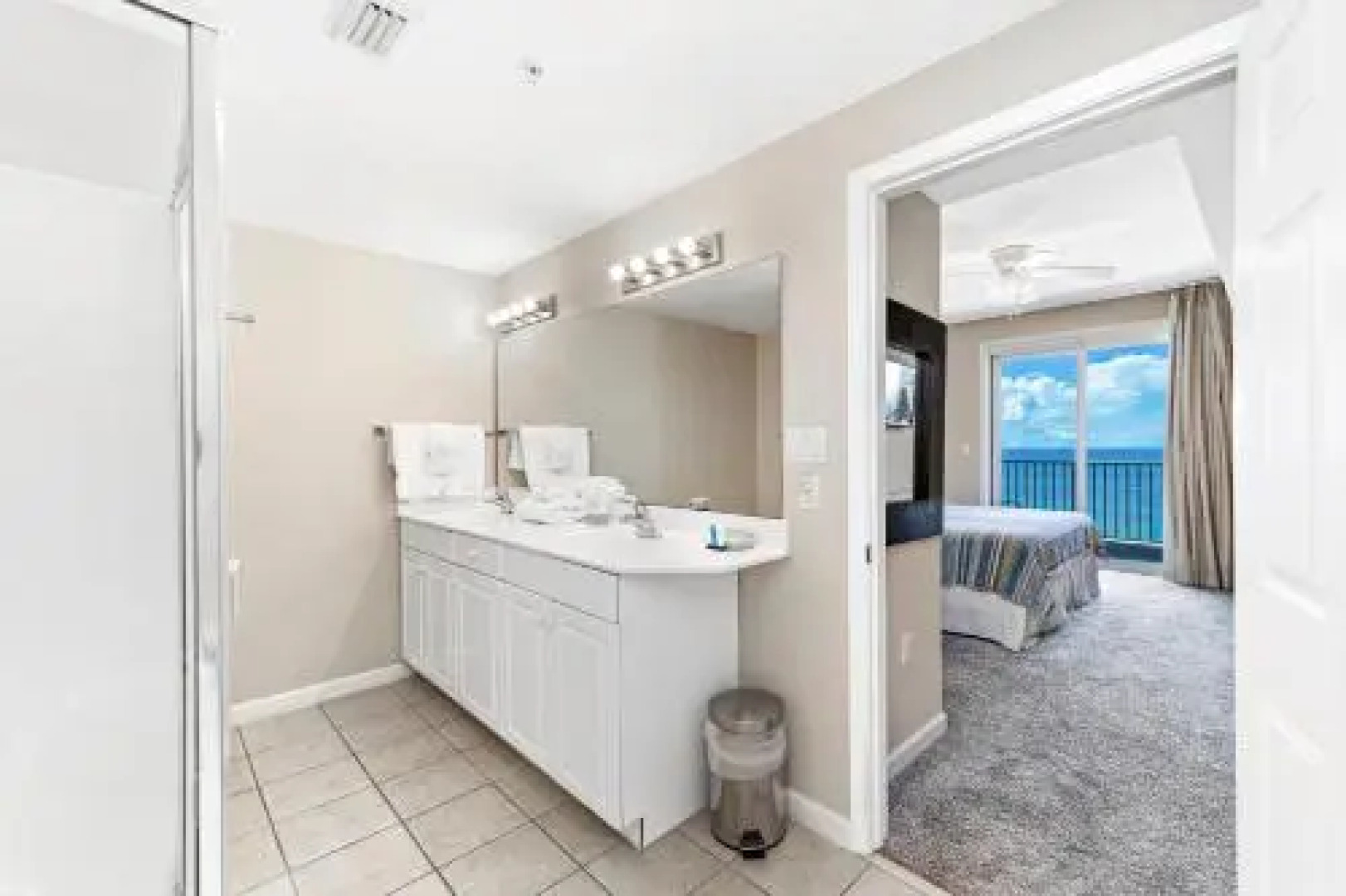 Windemere Beachfront Unit 1006