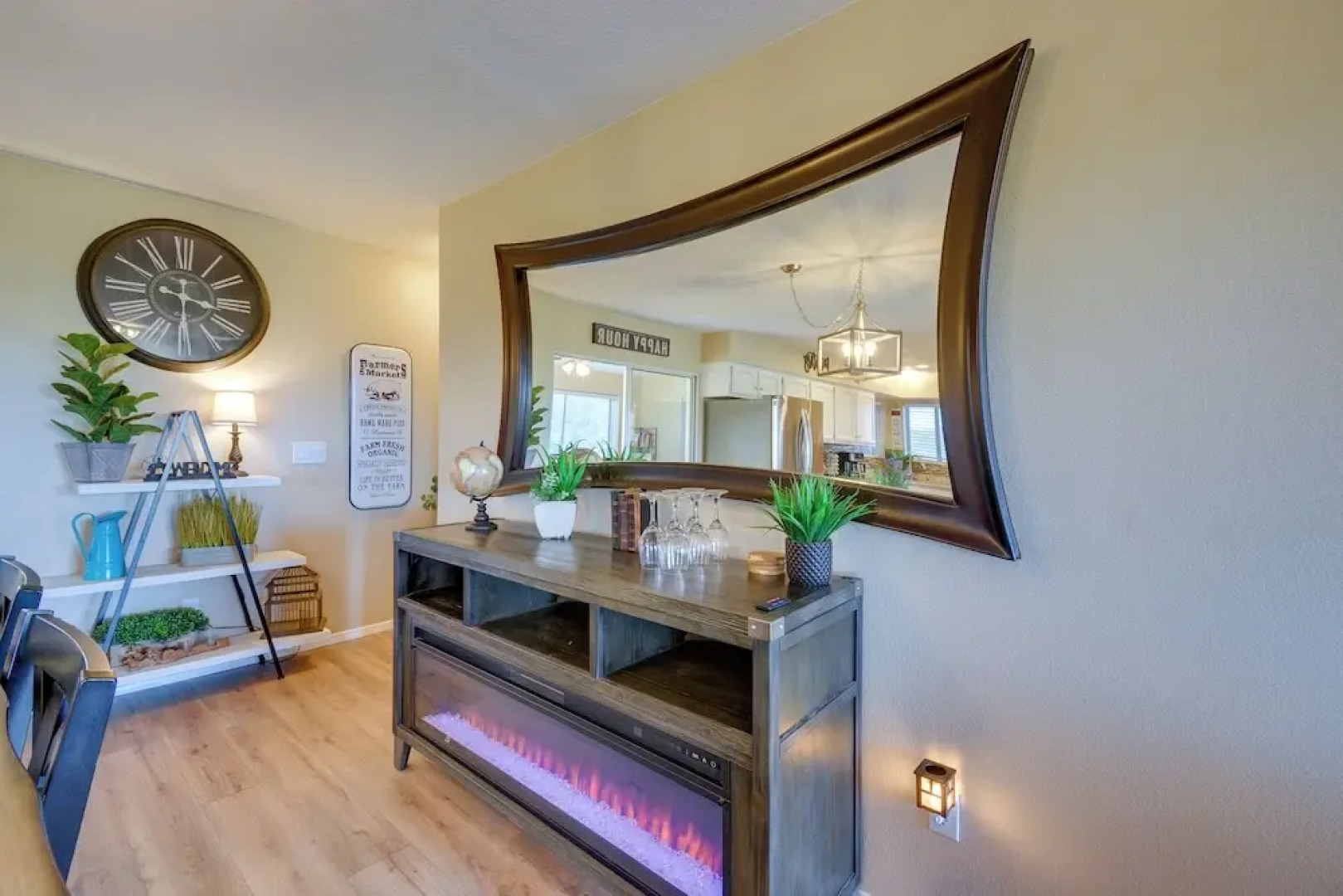 5 Mi to Dtwn Prescott: Home w/ Deck & Mtn Views