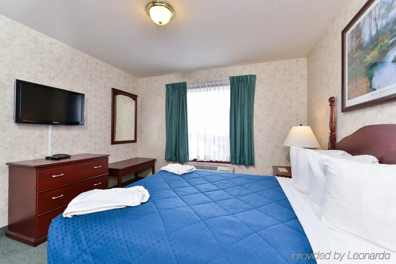 Ramada by Wyndham Nisku Edmonton Airport