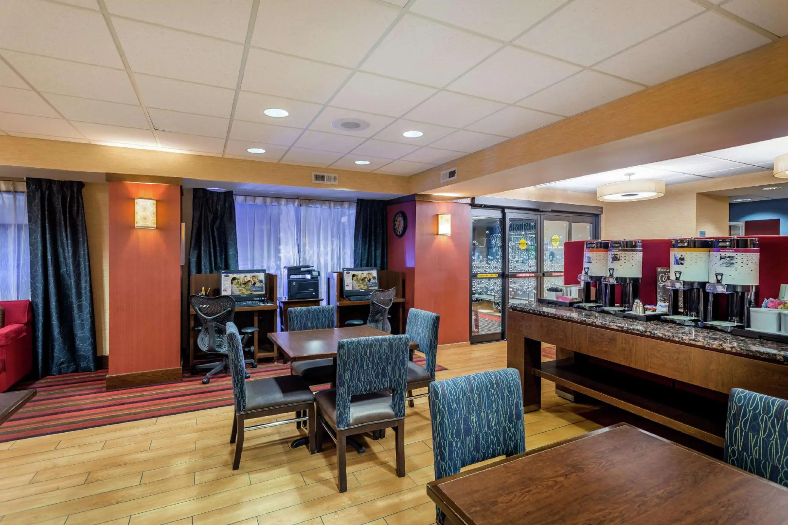 Hampton Inn Milwaukee-Airport