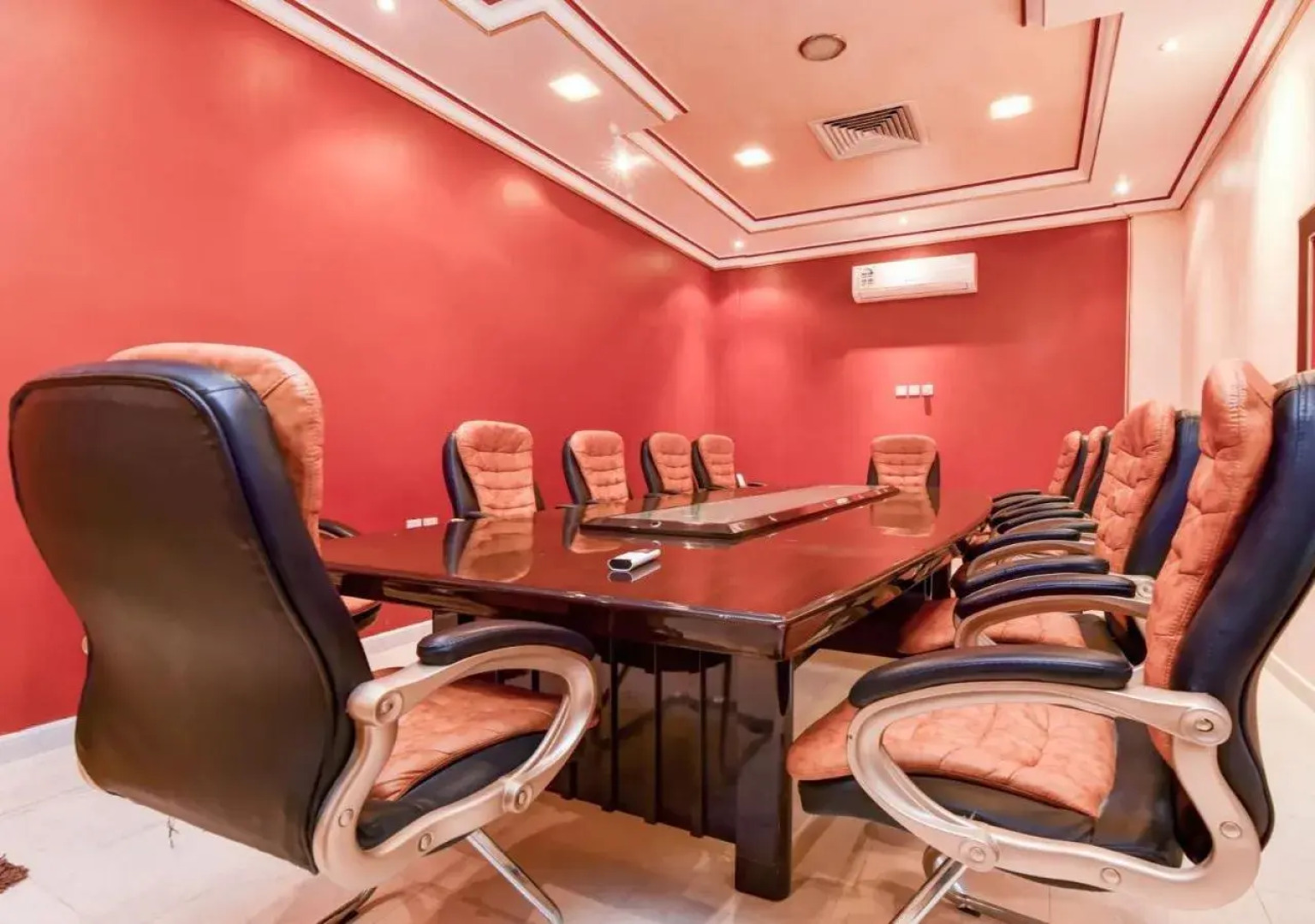 Al Mansour Grand Hotel