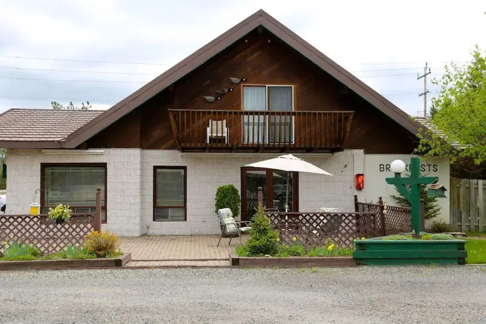 Arrowhead Inn by Baaman's