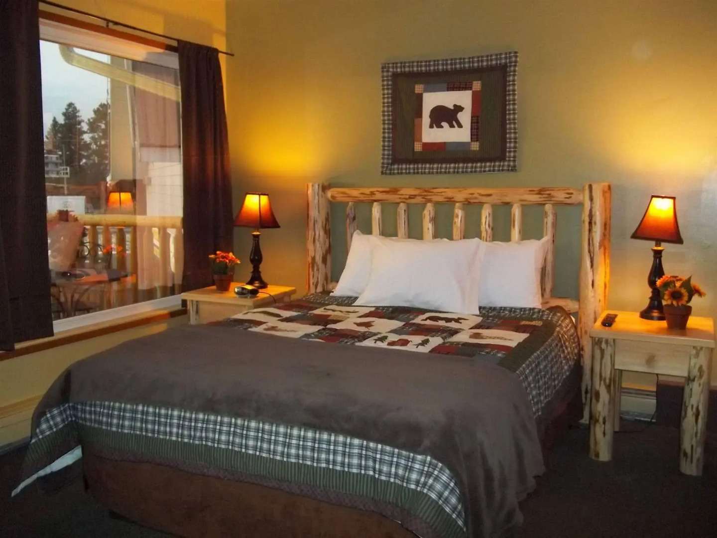 Glacier Basecamp Lodge