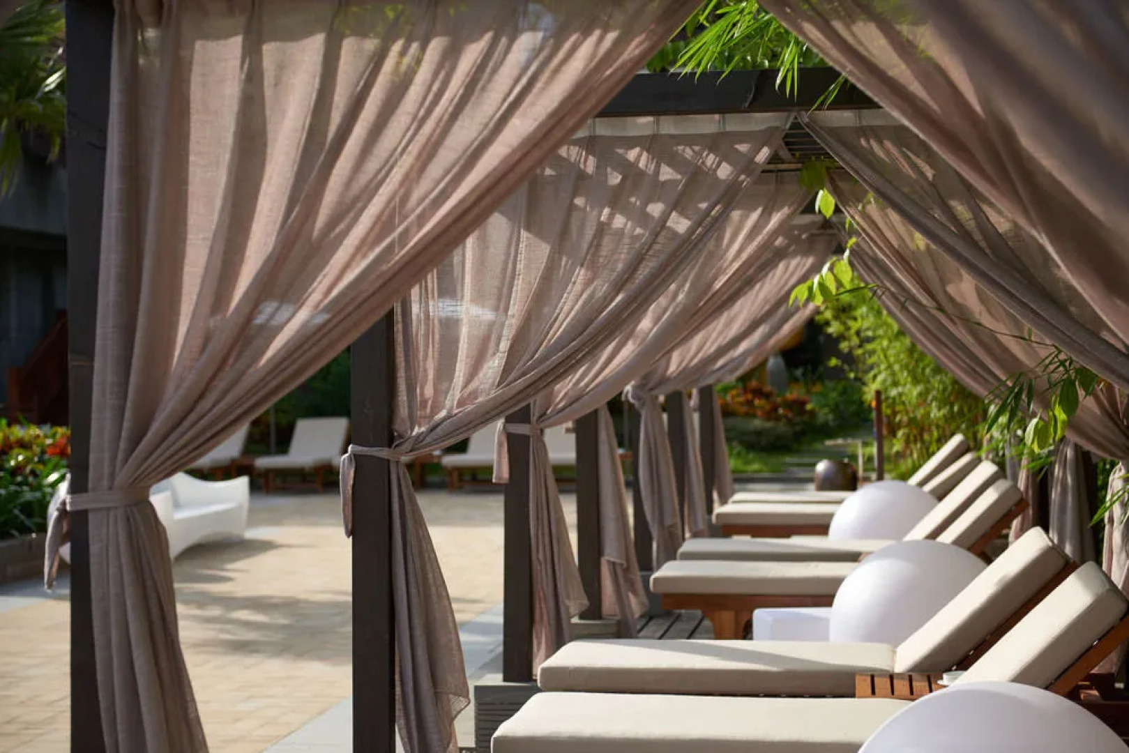 DoubleTree Resort by Hilton Hainan - Qixianling Hot Spring