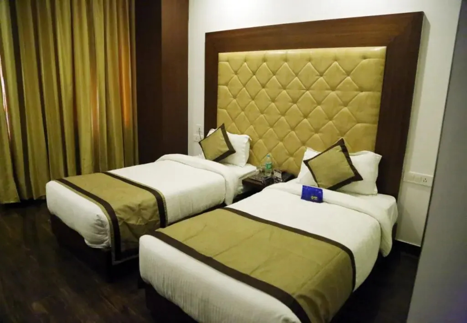 OYO Premium Ladowali Road