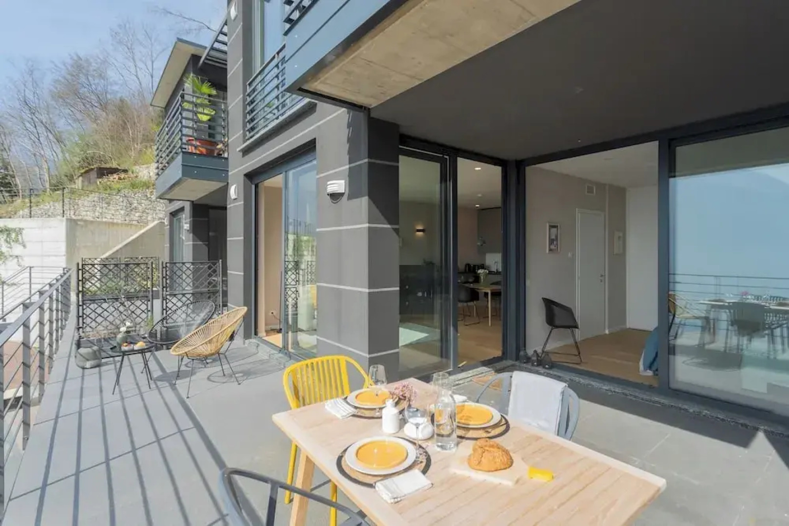 Residenza Maxim With Pool by Rent all Como