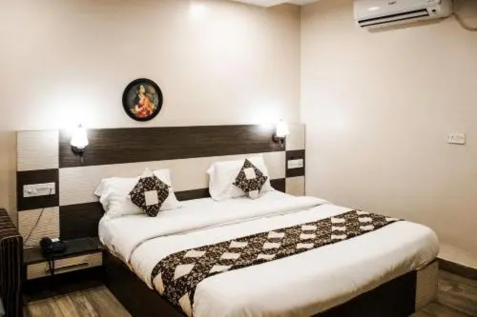 OYO 29062 Hotel Alankar Greens