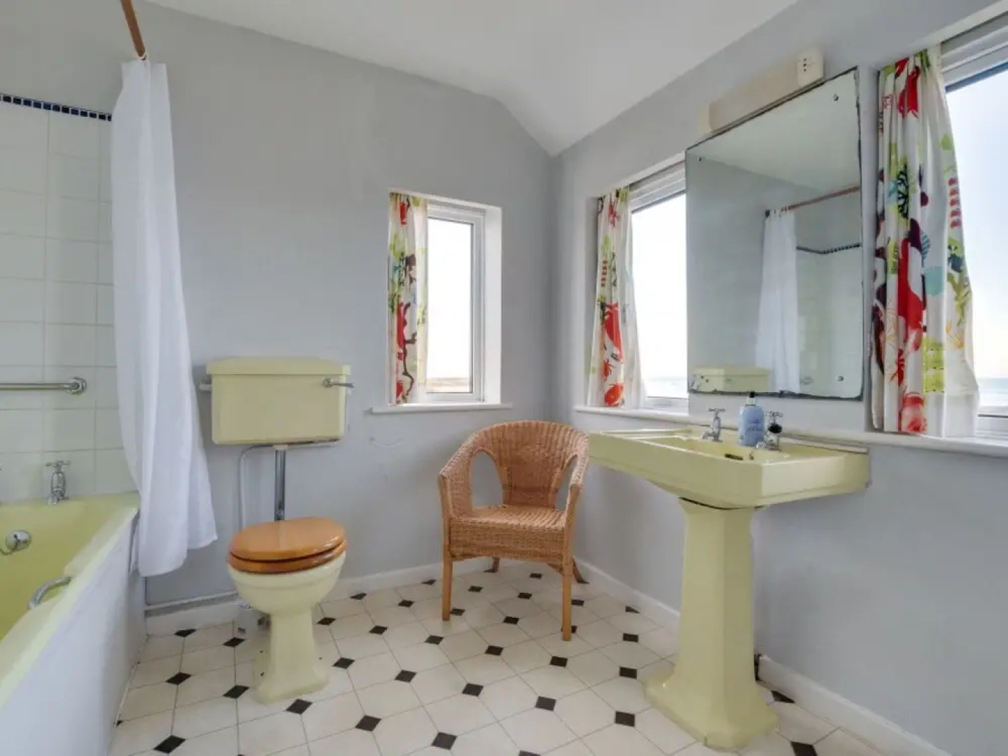 Capenhurst Beadnell in Beadnell