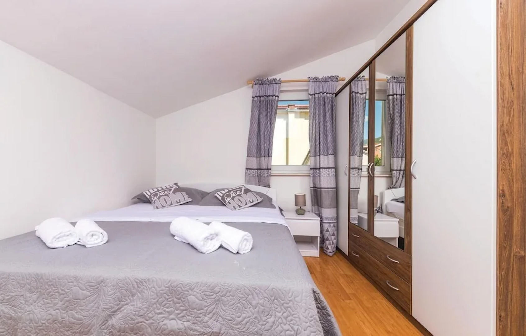 Amazing Apartment in Plano With Wifi and 2 Bedrooms