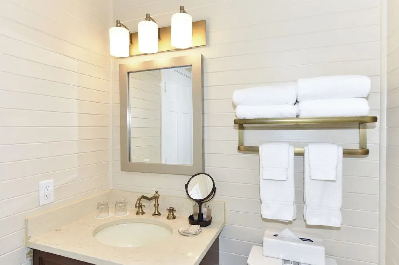 Napa Valley Railway Inn