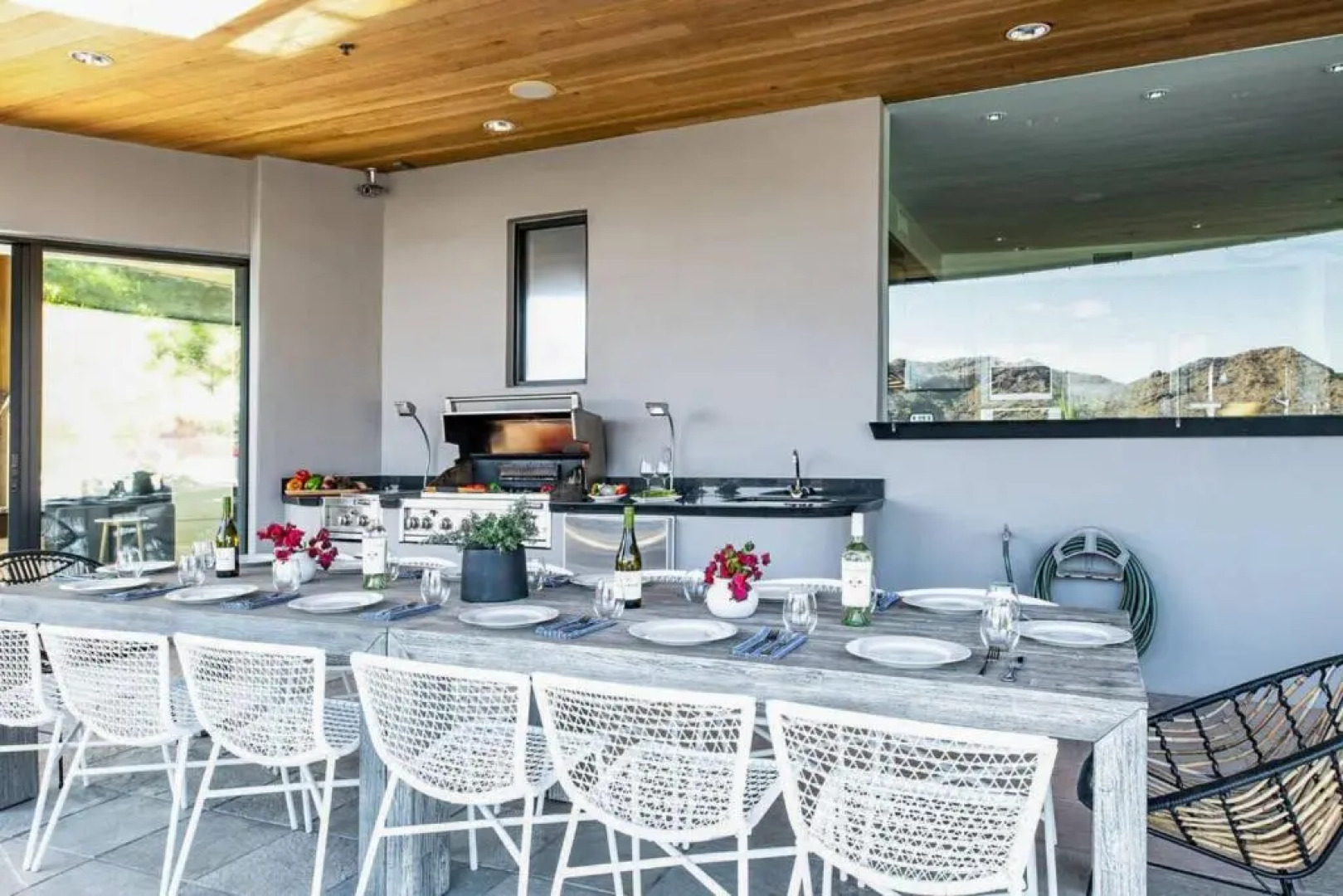 Black Rock by AvantStay Modern Masterpiece w Panoramic Views Infinity Pool