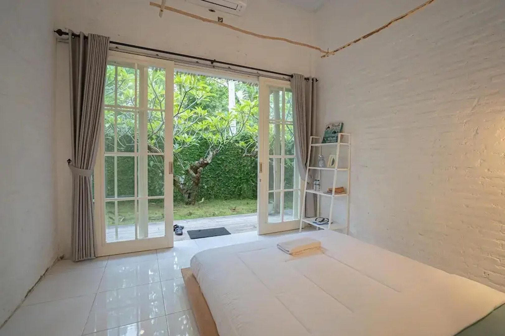 Elhoppo Pasir putih resort & resto