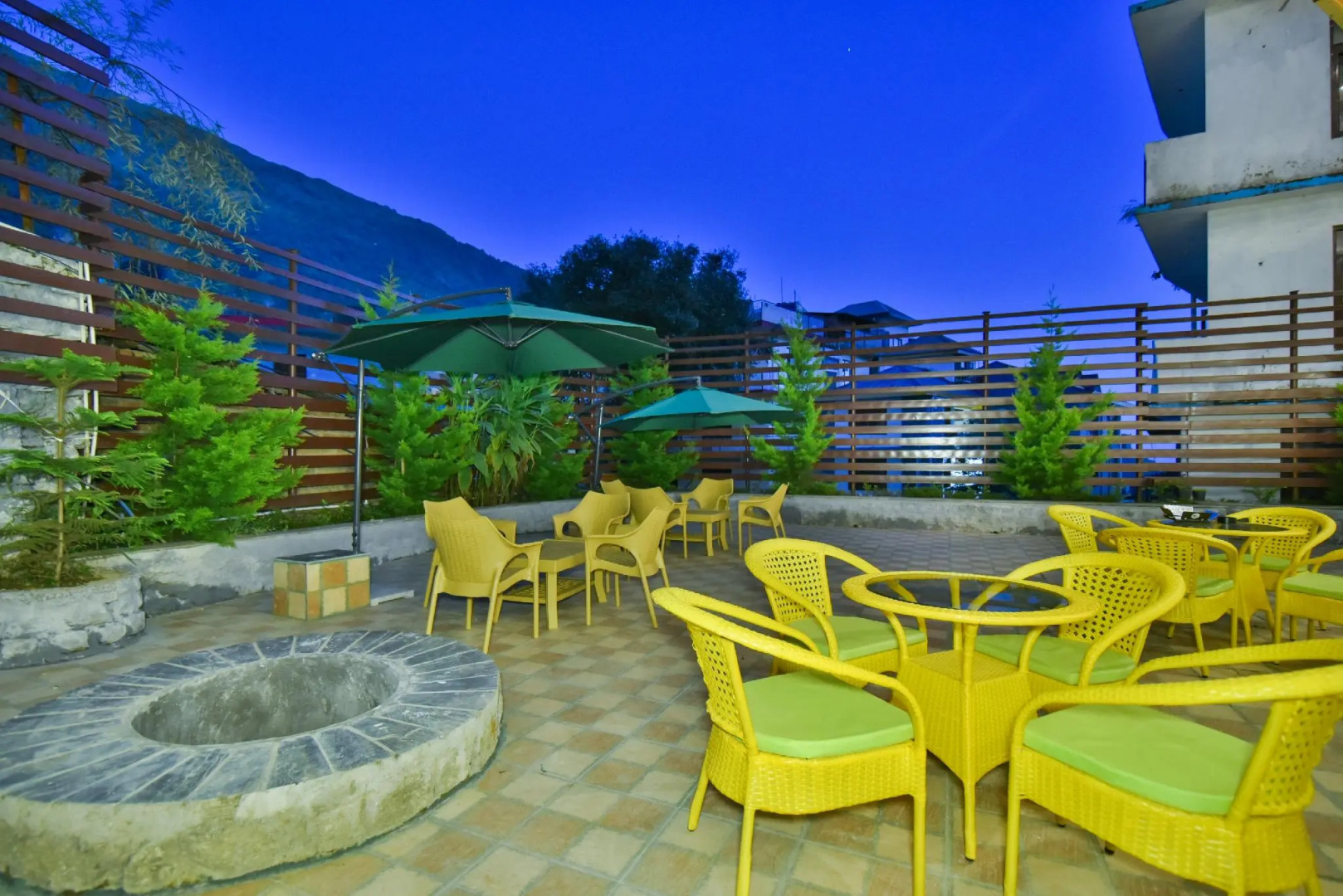 Hotel Asian International