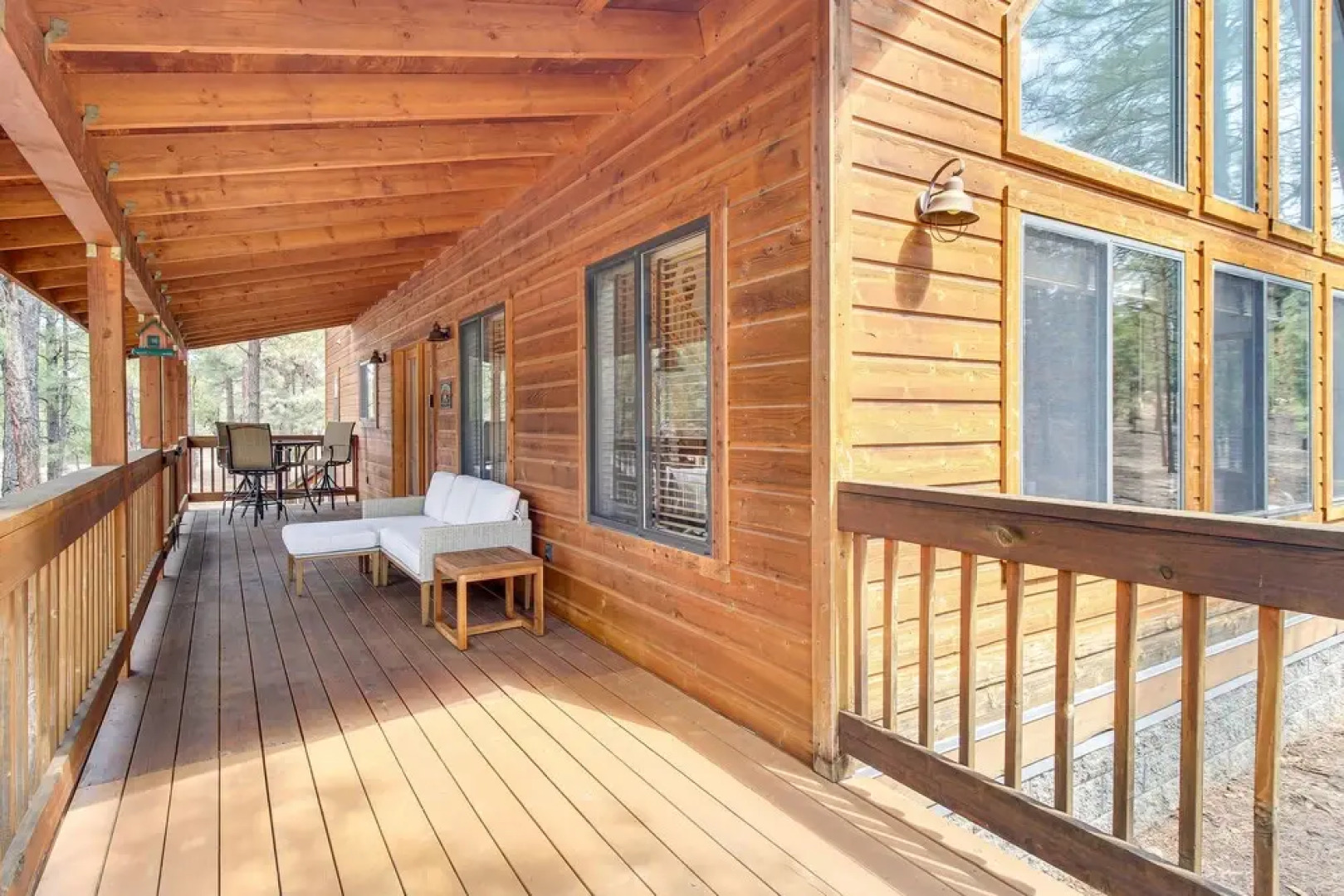 Tranquil Heber-overgaard Cabin w/ Decks & Grill!, Heber