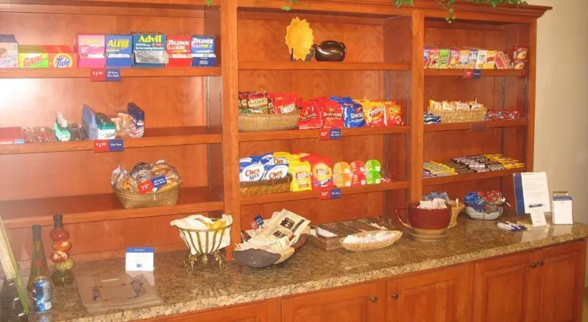 Candlewood Suites Waterloo- Cedar Falls