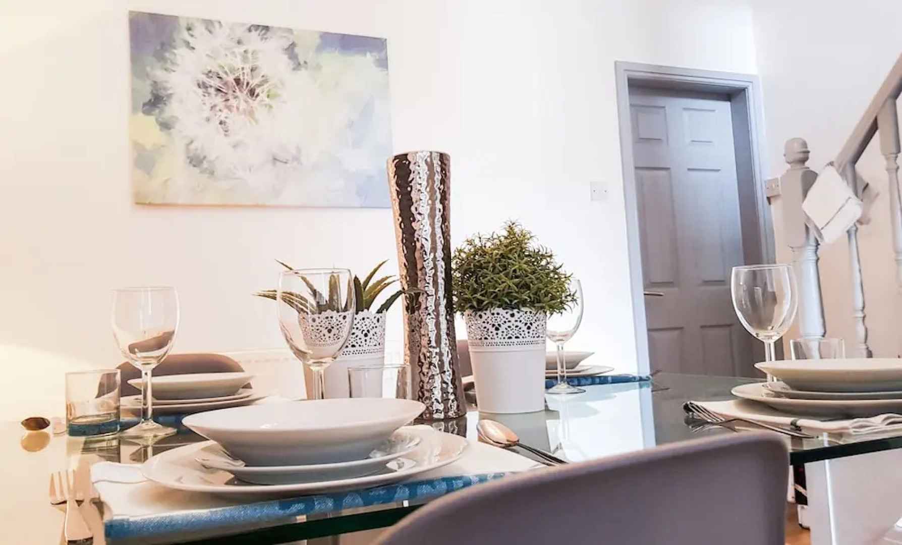 Ideal Home away in Smithalls, Bolton