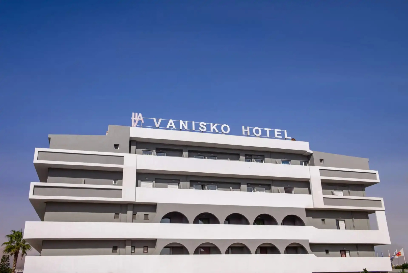 Vanisko Hotel By Checkin