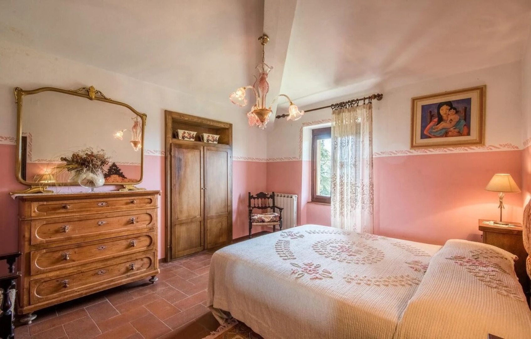 Amazing Home in Capolona With 9 Bedrooms, Wifi and Outdoor Swimming Pool