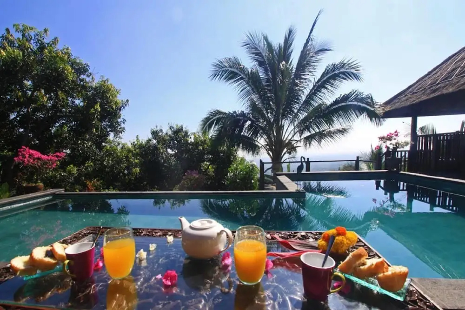 Villa With 3 Bedrooms in Kabupaten Buleleng, With Wonderful sea View,