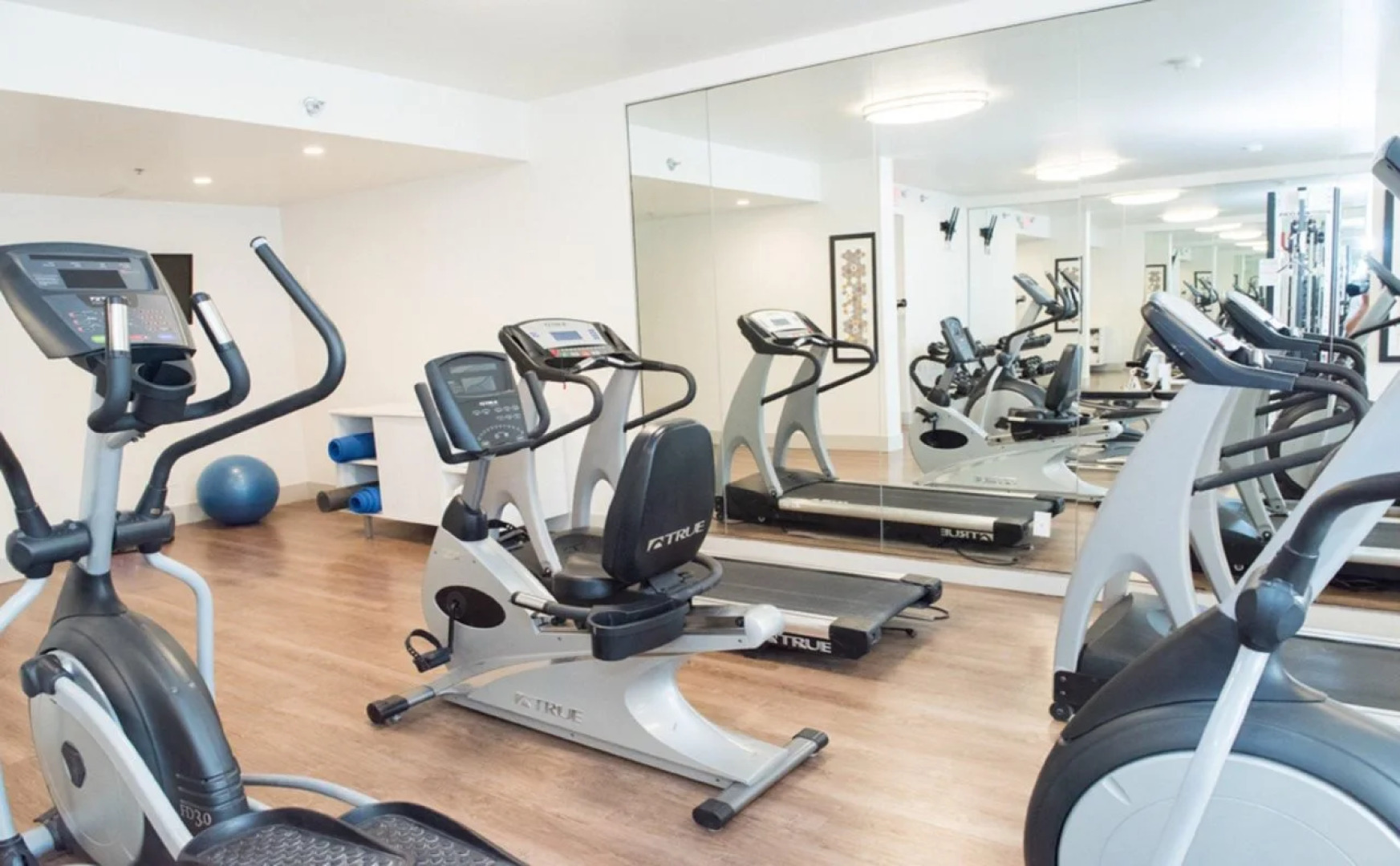 Holiday Inn Express Moss Point by IHG