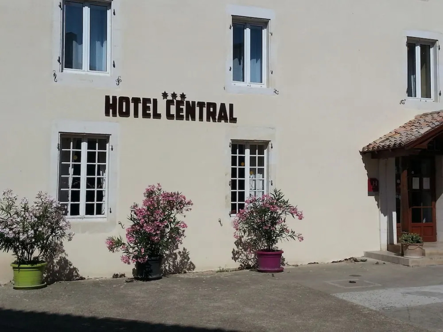 Hôtel Central