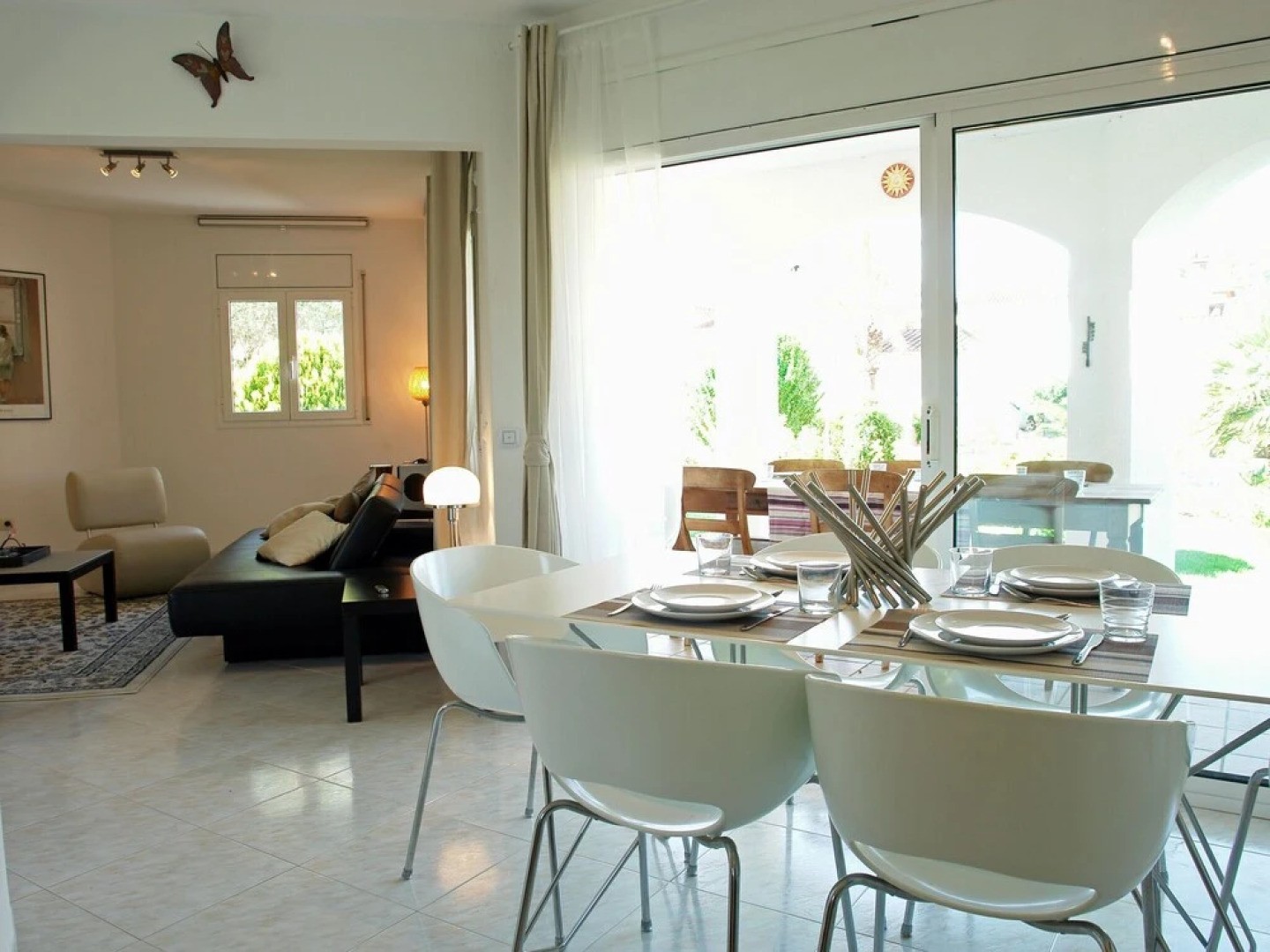 Delightful Villa in Vilacolum With Swimming Pool