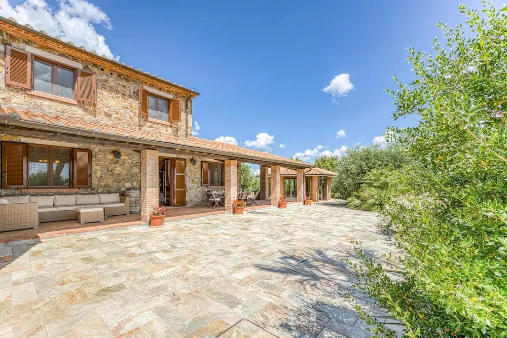 Pool Villa Angela Whirlpool