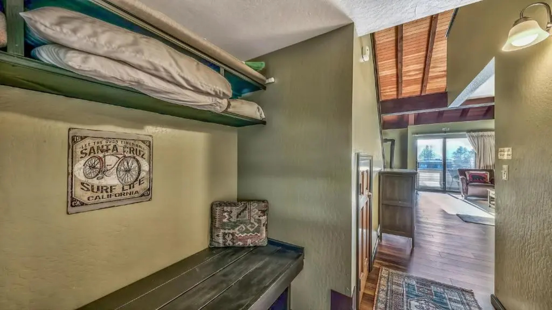 Aston Lakeland Village Beach & Mountain Resort