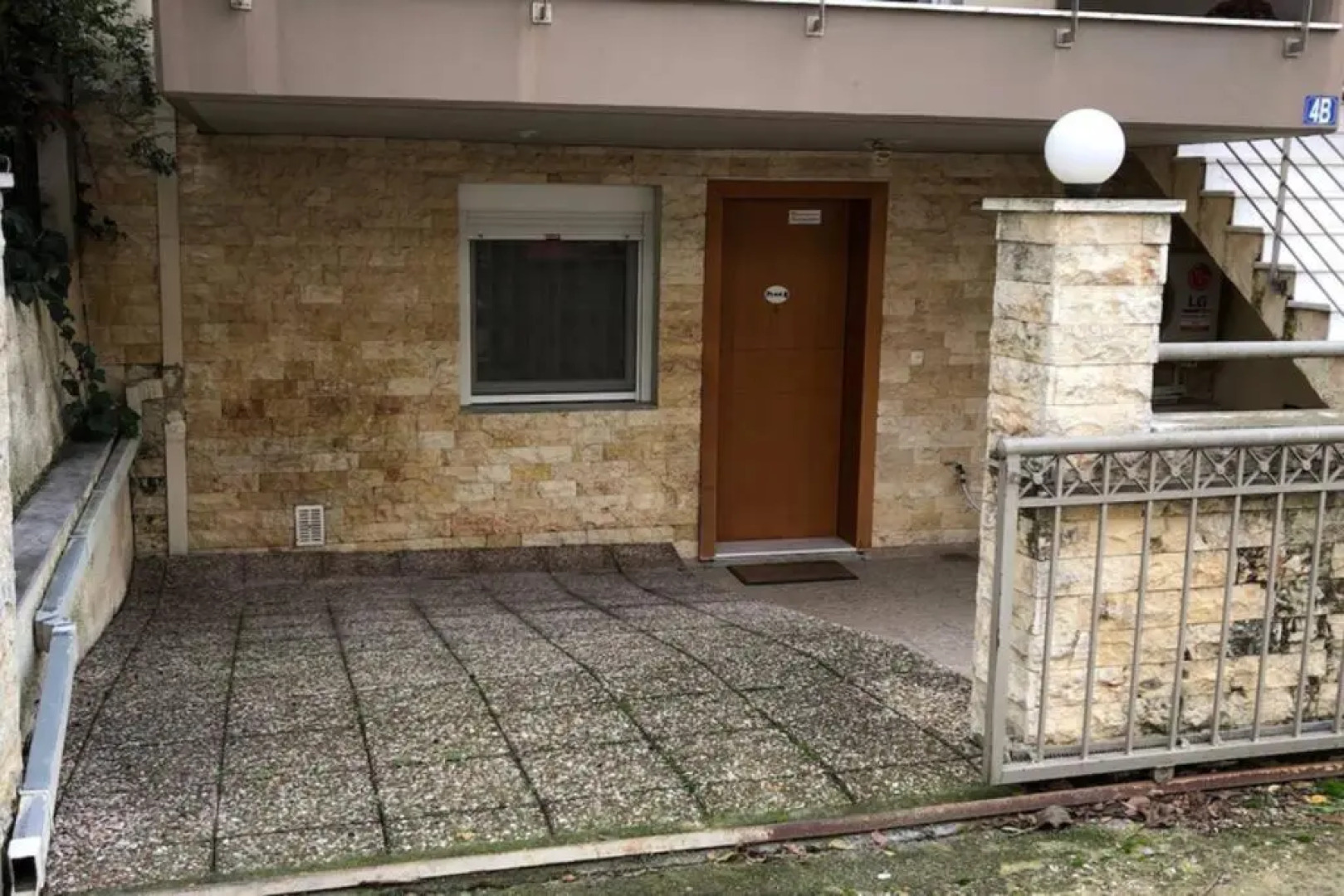 Aris Apartment in Neo Rysio