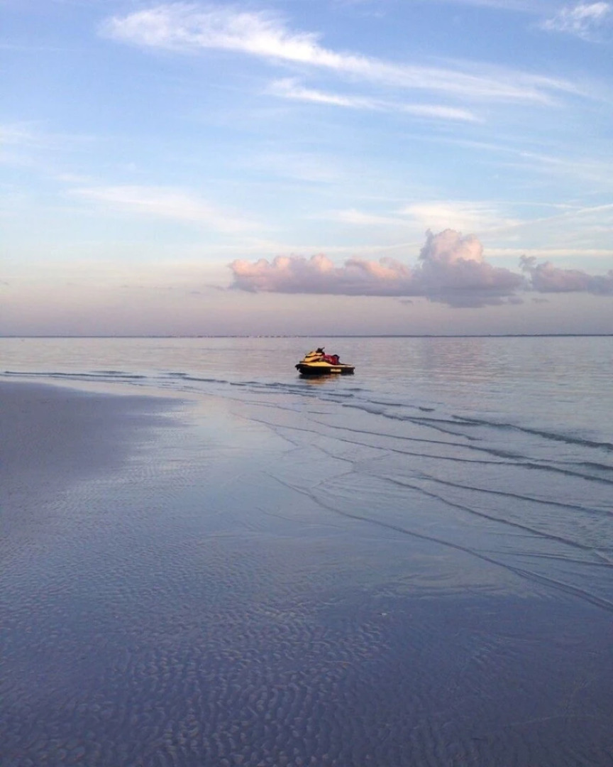 The Sunset House - Three Bedroom Home