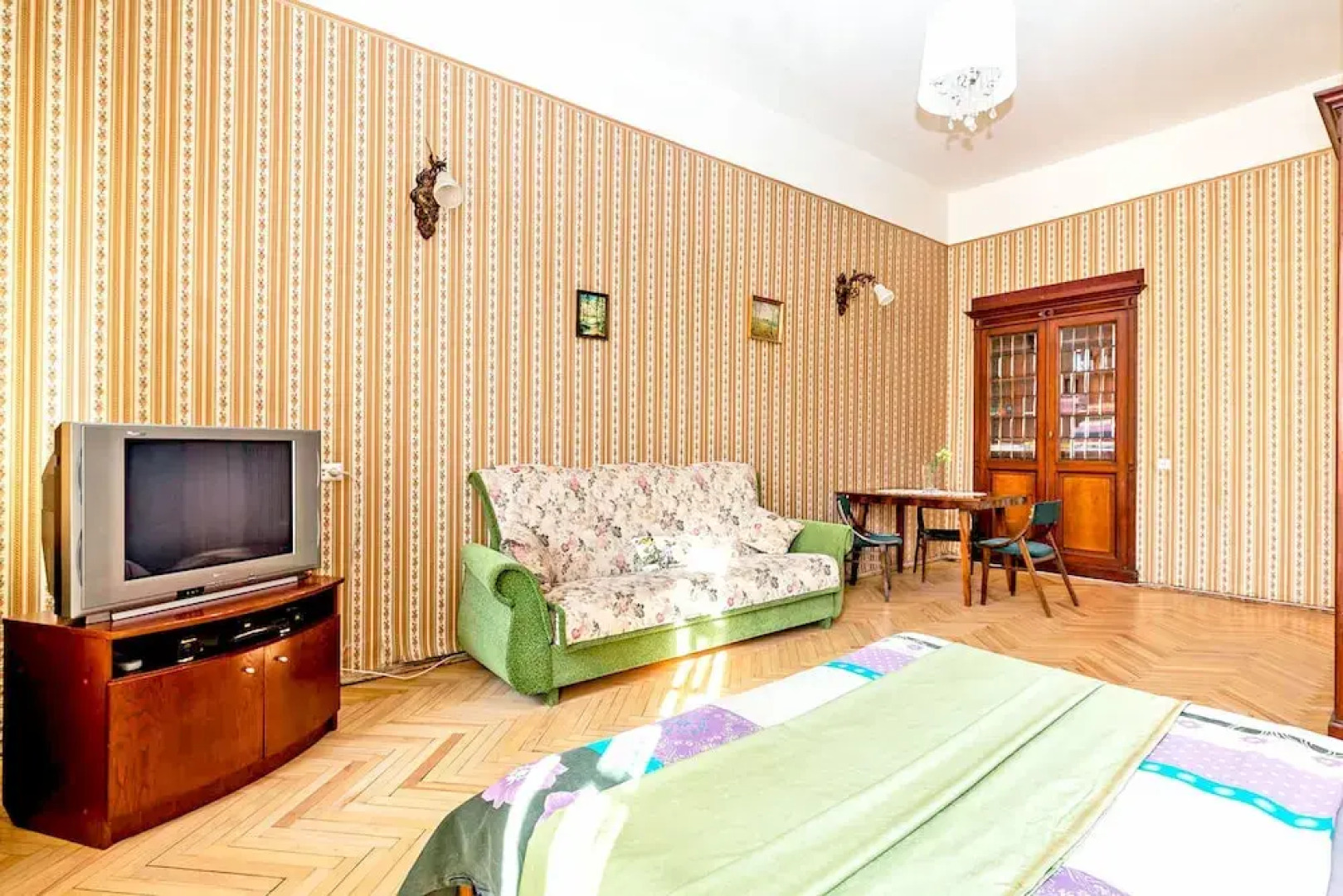 Feelathome apartments